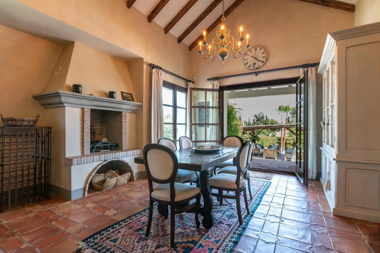 Villa Casa Sol. Encantadora Villa Con Piscina ماربيا