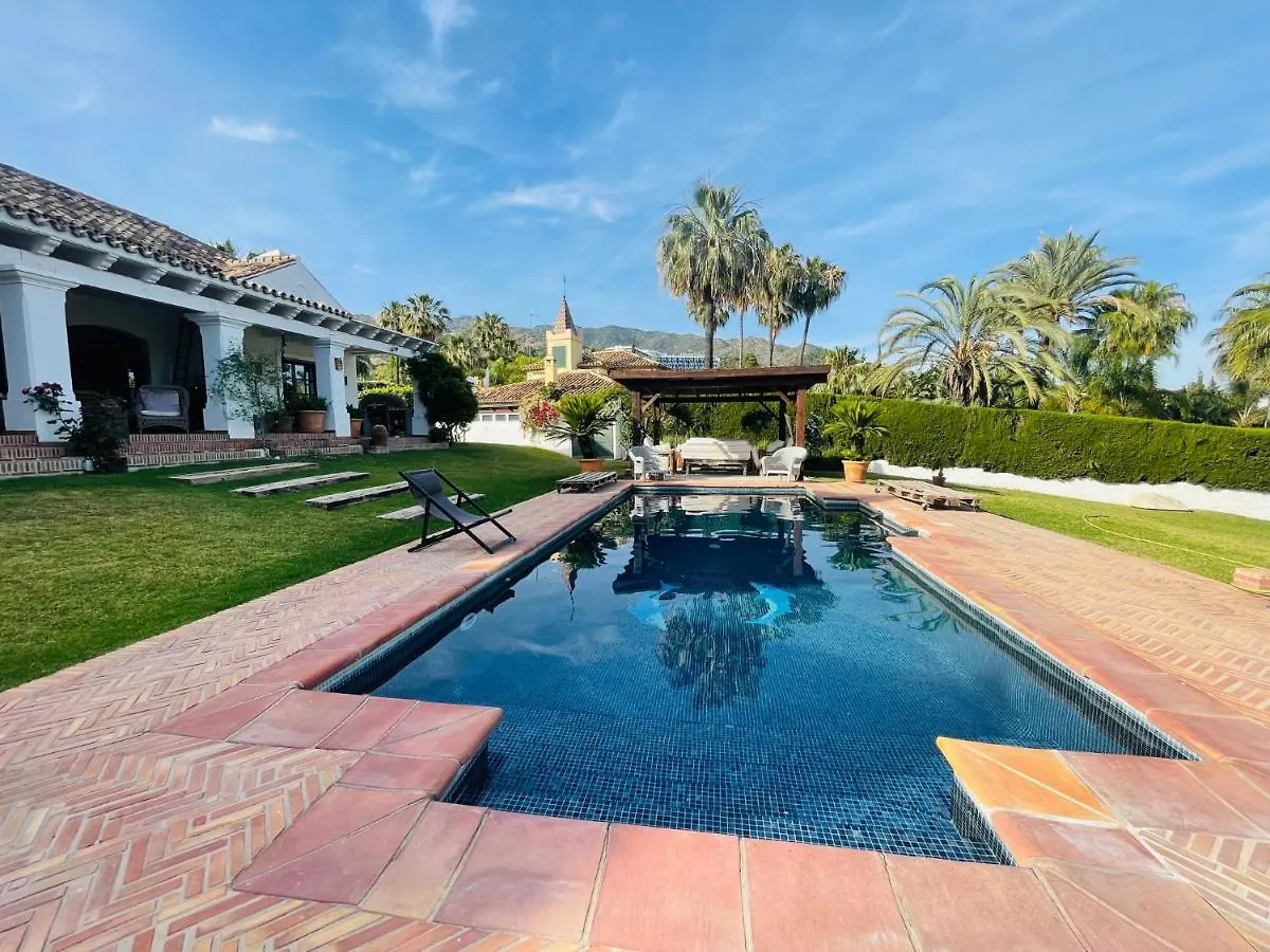 Villa Casa Sol. Encantadora Villa Con Piscina Marbella Spain