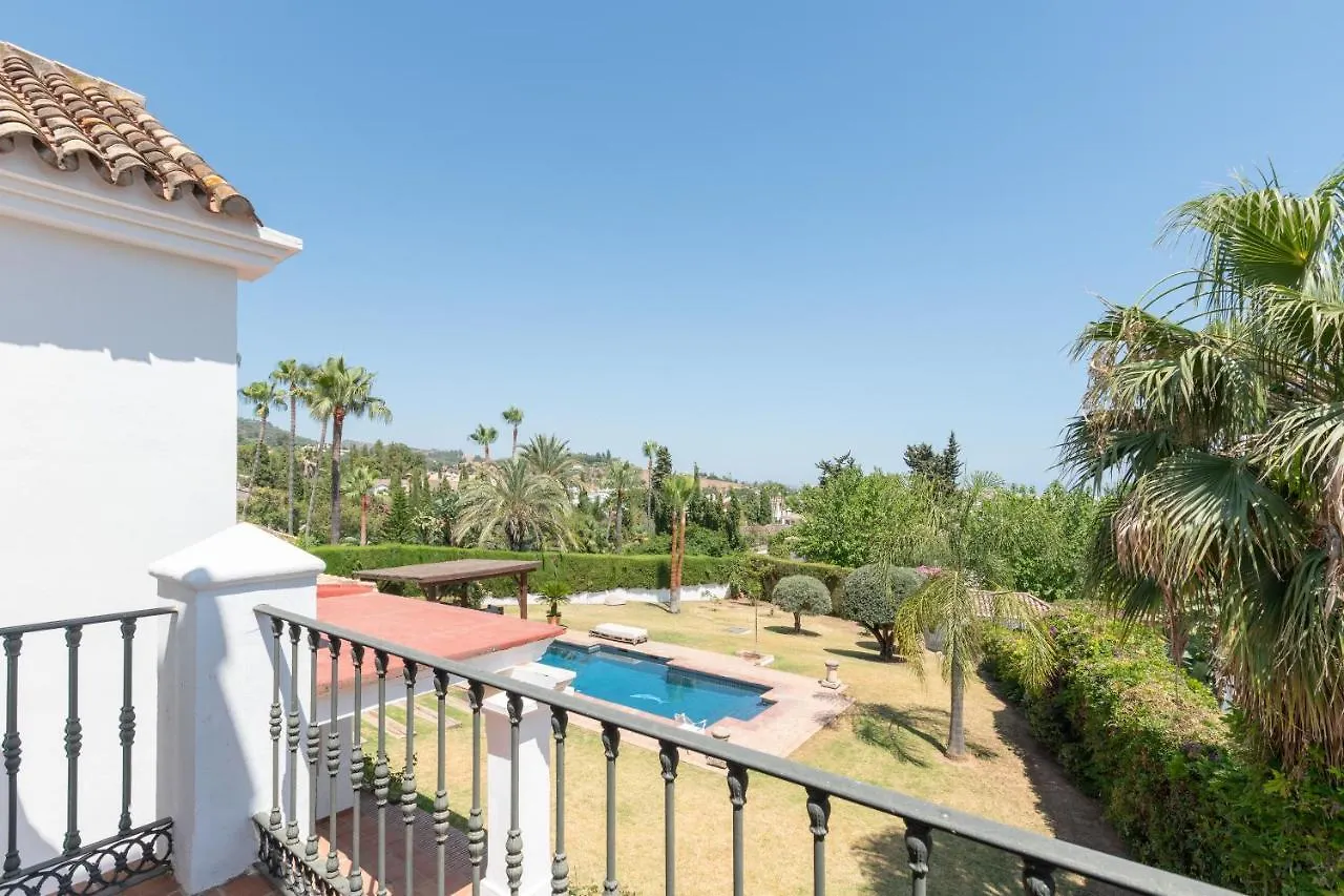 Villa Casa Sol. Encantadora Villa Con Piscina Marbella