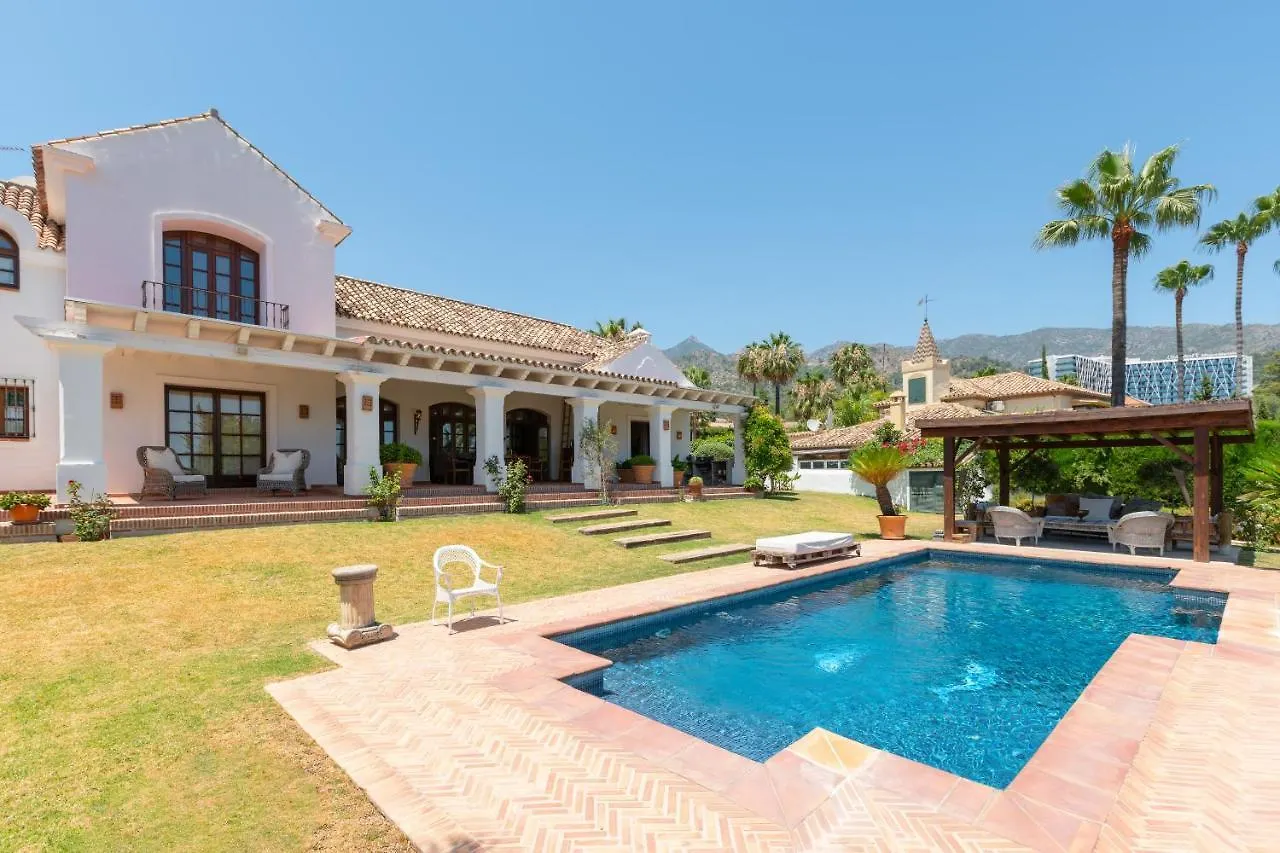Villa Casa Sol. Encantadora Villa Con Piscina Marbella Spain