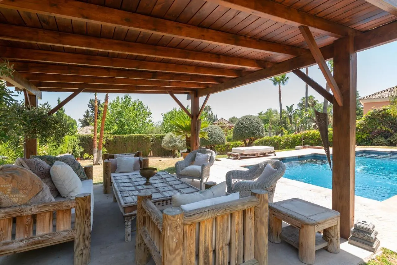 Villa Casa Sol. Encantadora Villa Con Piscina Marbella