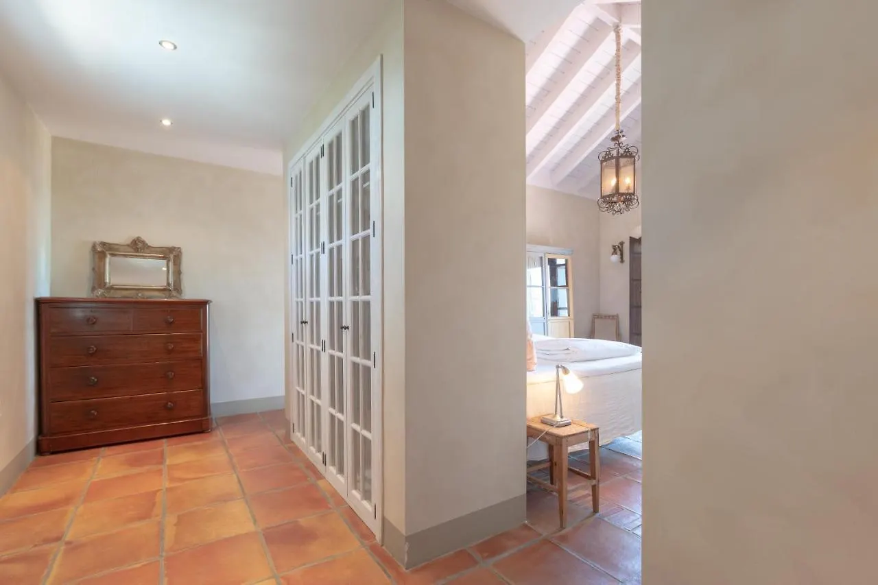 Villa Casa Sol. Encantadora Villa Con Piscina Marbella
