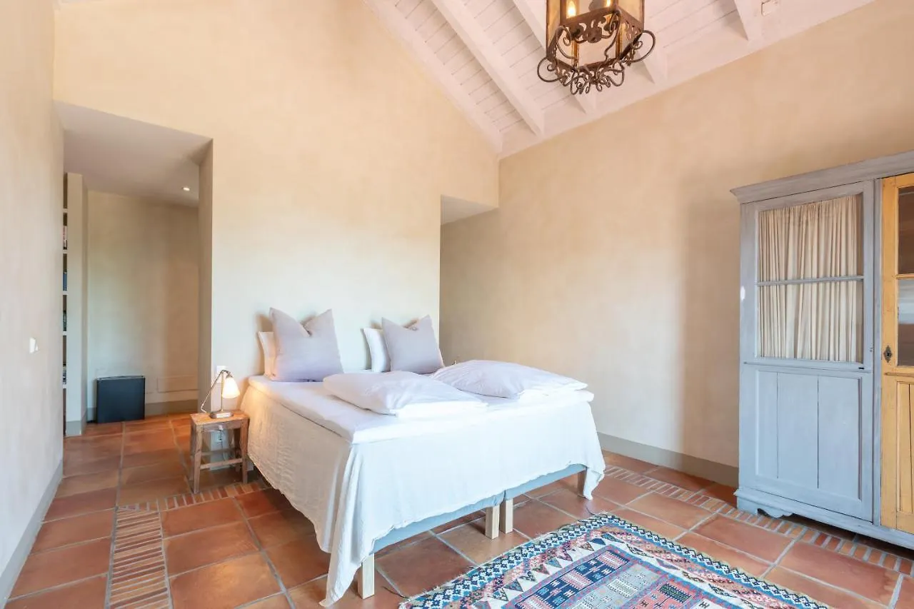 Villa Casa Sol. Encantadora Villa Con Piscina Marbella Spain